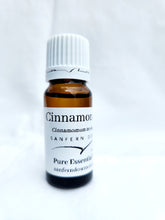 Load image into Gallery viewer, Cinnamon leaf Essential Oil - 10ml